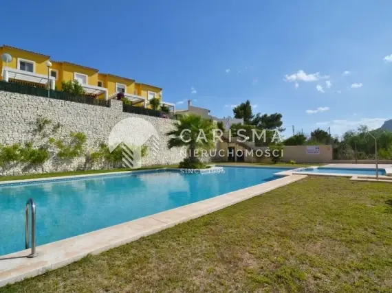 (33) Odremontowany bungalow na terenie zamkniętego osiedla w Calpe