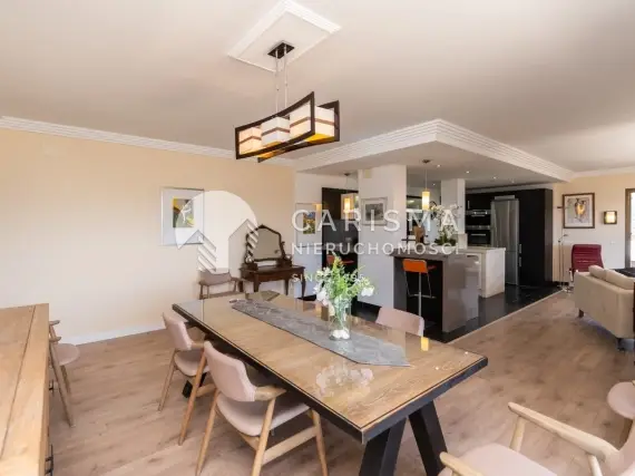 (15) Penthouse przy polu golfowym z widokiem na górę La Concha