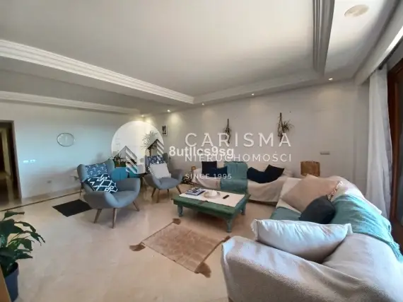 (6) Apartament w nadmorskim kompleksie z udogodnieniami