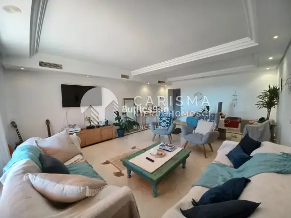 (8) Apartament w nadmorskim kompleksie z udogodnieniami