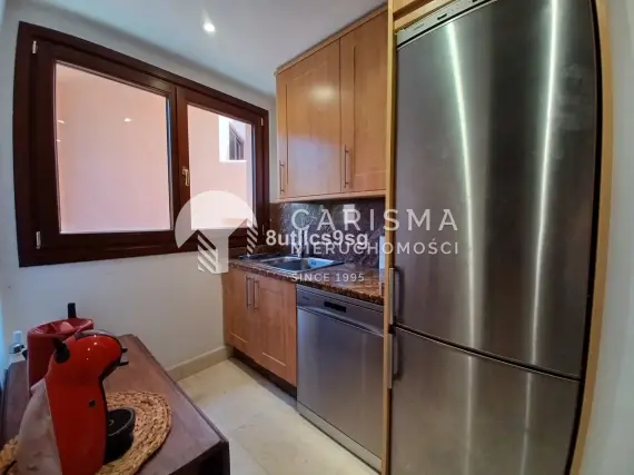 (23) Apartament w nadmorskim kompleksie z udogodnieniami