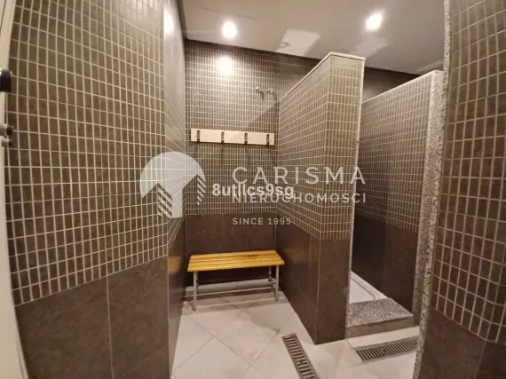 (35) Apartament w nadmorskim kompleksie z udogodnieniami