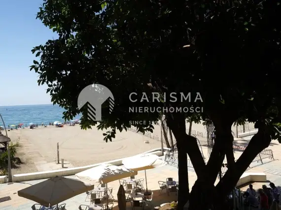 Apartament w unikalnej lokalizacji starego miasta w pierwszej linii plaży 2