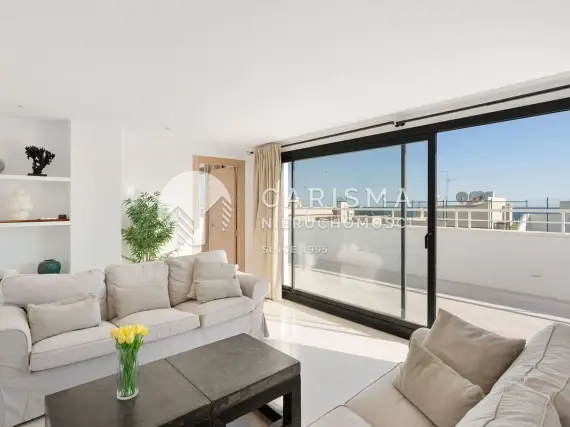 (8) Luksusowy penthouse w centrum Estepony z widokiem na morze