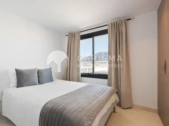 (20) Luksusowy penthouse w centrum Estepony z widokiem na morze