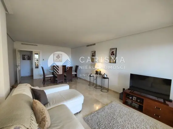(8) Apartament z widokiem na morze w Mascarat