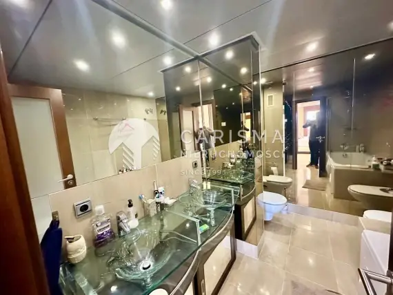 (16) Wyjątkowy Apartament z Widokiem na Morze w Esteponie