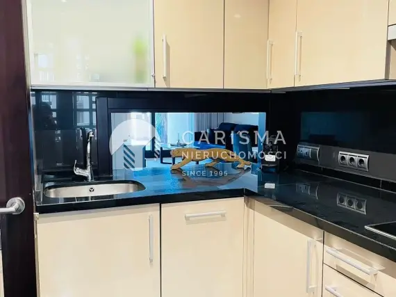 (10) Wyjątkowy Apartament Nadmorski w Esteponie, Costa del Sol