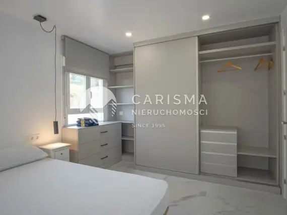 (9) Apartament w Benidorm - Luksus i Spokój na Costa Blanca