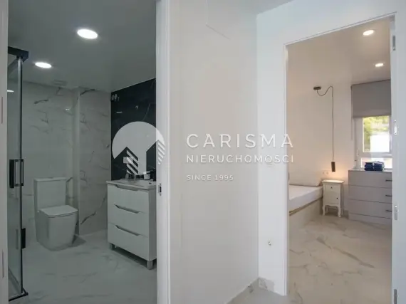 (12) Apartament w Benidorm - Luksus i Spokój na Costa Blanca