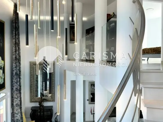 (8) Elegancka willa z widokiem na morze w Altea la Vella