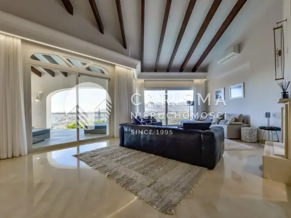 (9) Wyjątkowa willa w Altea na Costa Blanca