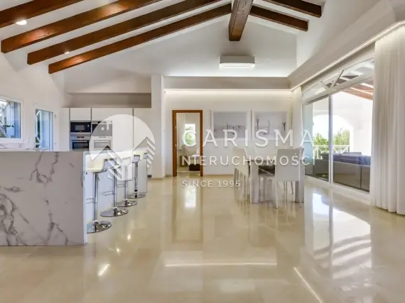 (10) Wyjątkowa willa w Altea na Costa Blanca