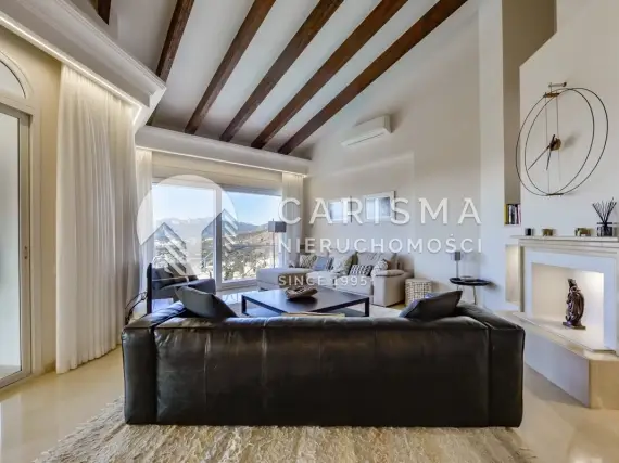 (11) Wyjątkowa willa w Altea na Costa Blanca