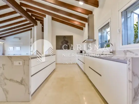 (25) Wyjątkowa willa w Altea na Costa Blanca