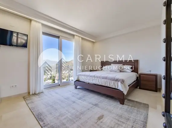 (50) Wyjątkowa willa w Altea na Costa Blanca