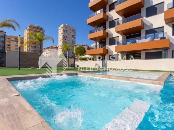 (26) Apartament z dużym balkonem i wspólnym basenem w Guardamar del Segura