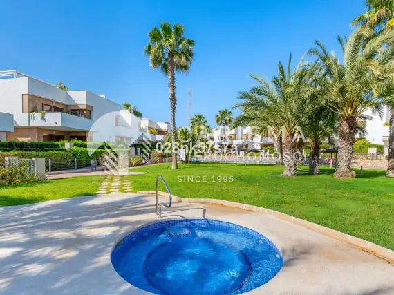 (30) Apartament w sercu La Zenia - Nowoczesność i Komfort na Costa Blanca