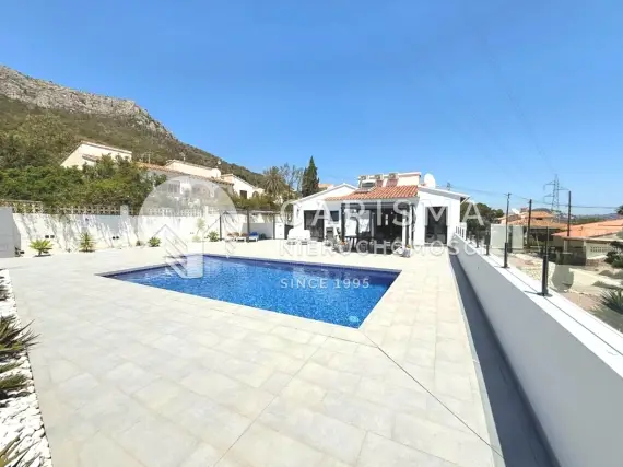 Odremontowana willa z widokiem na morze w Calpe 2