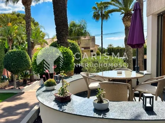 (11) Śródziemnomorska willa z widokiem na morze, Benidorm