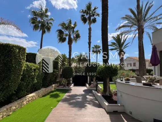 (18) Śródziemnomorska willa z widokiem na morze, Benidorm