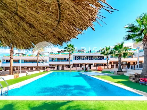 Urokliwy dom szeregowy w Los Balcones, Torrevieja, Orihuela Costa 1