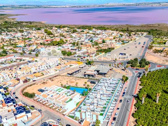 Urokliwy dom szeregowy w Los Balcones, Torrevieja, Orihuela Costa 2