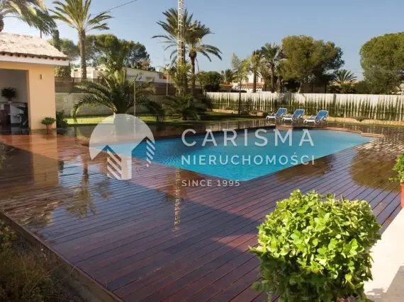(4) Nowoczesna willa w Cabo Roig, Costa Blanca
