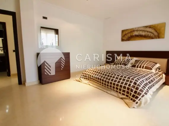(13) Nowoczesna willa w Cabo Roig, Costa Blanca