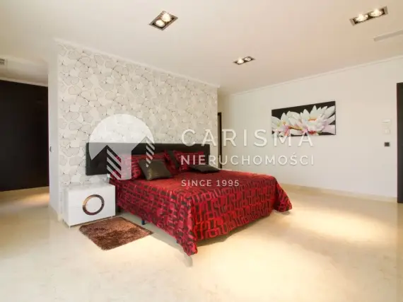 (18) Nowoczesna willa w Cabo Roig, Costa Blanca