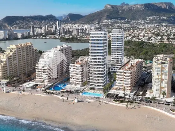 Nowe, luksusowe apartamenty w pierwszej linii brzegowej, Calpe, Costa Blanca 1
