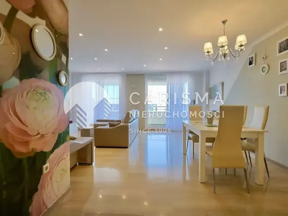 (10) Dwupoziomowy penthouse na sprzedaż w Jávea – zaledwie kilka kroków od plaży Playa del Arenal, Javea