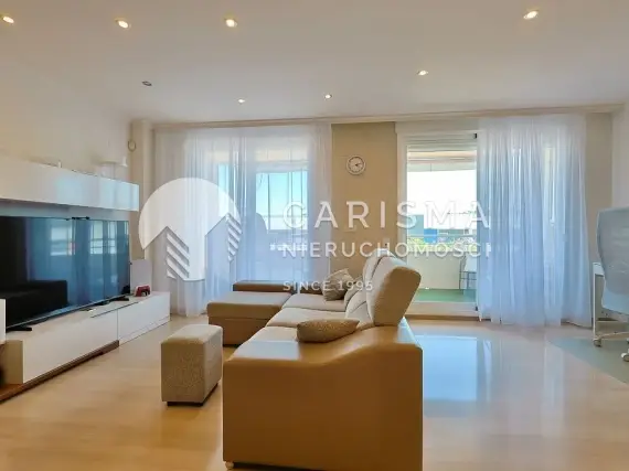 (11) Dwupoziomowy penthouse na sprzedaż w Jávea – zaledwie kilka kroków od plaży Playa del Arenal, Javea