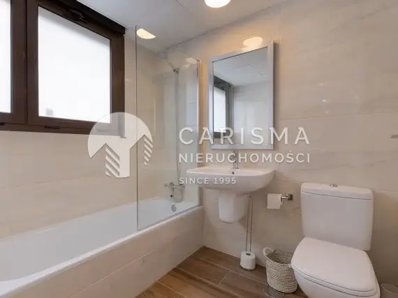 (21) Nowoczesny apartament blisko Playa Arenal, Javea