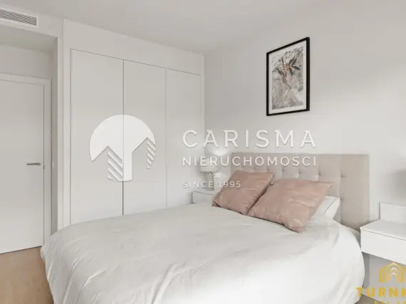 (17) Ekskluzywny apartament z prywatnym basenem i licencją najmu – Estepona, Costa del So