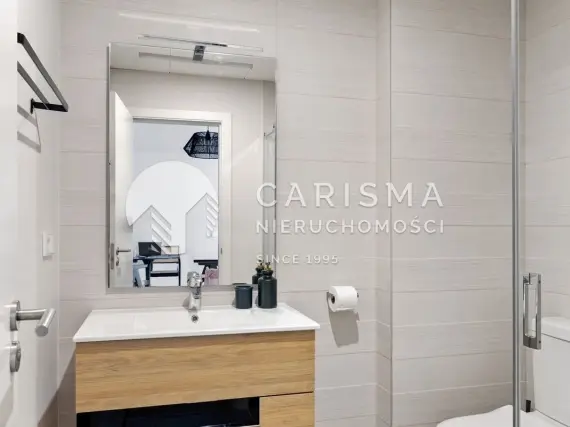 (27) Ekskluzywny apartament z prywatnym basenem i licencją najmu – Estepona, Costa del So