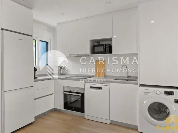 (28) Ekskluzywny apartament z prywatnym basenem i licencją najmu – Estepona, Costa del So