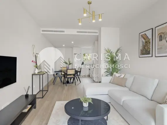 (32) Ekskluzywny apartament z prywatnym basenem i licencją najmu – Estepona, Costa del So
