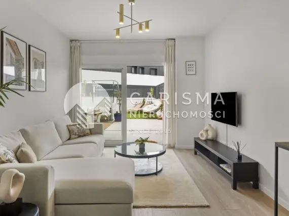 (38) Ekskluzywny apartament z prywatnym basenem i licencją najmu – Estepona, Costa del So