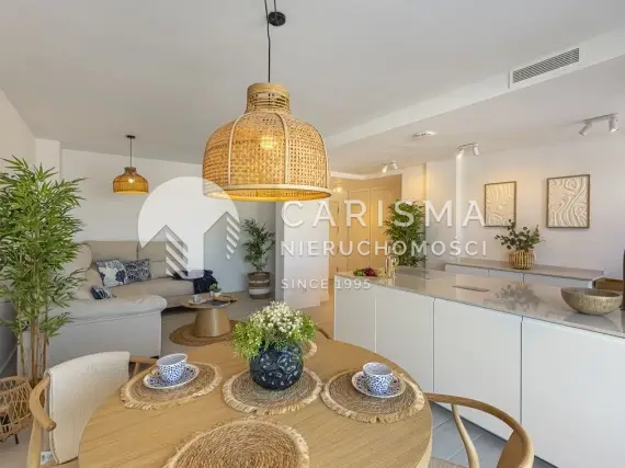 Nowoczesny penthouse w sercu Estepony 1