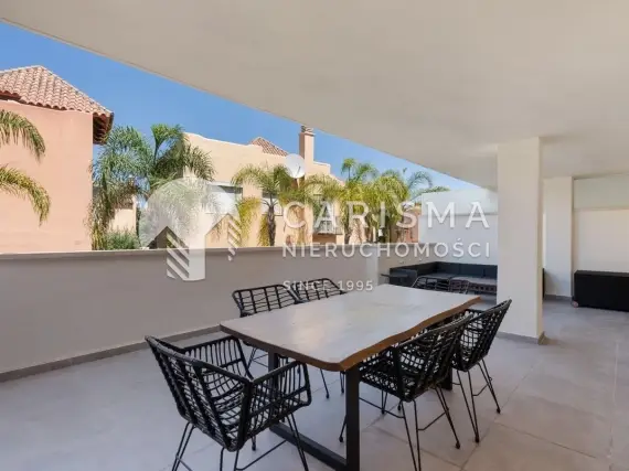 Nowoczesny apartament z dużym tarasem – między Nueva Andalucía a San Pedro 2