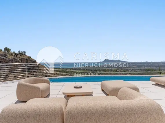Luksusowa willa zachwycająca widokiem na morze, góry i miasto, Altea Hills 1