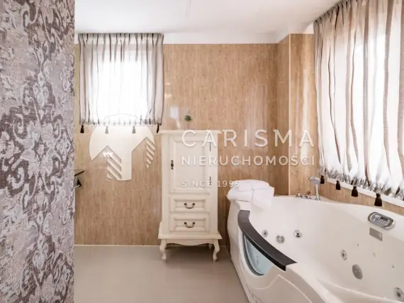 (15) Apartament typu penthouse w Esteponie