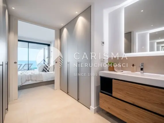 (21) Luksusowy apartament z widokiem na morze w Fuengirola