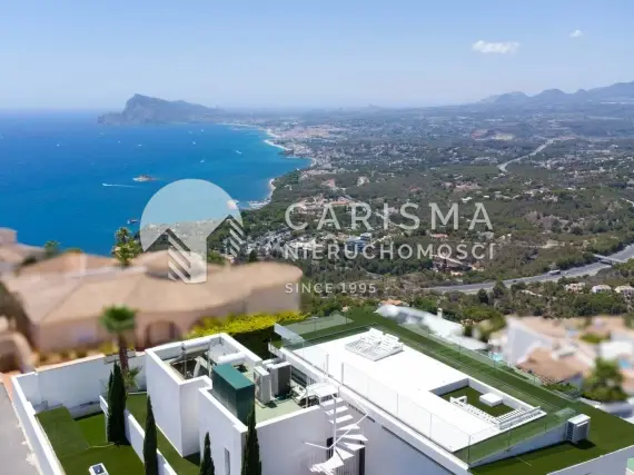 Na sprzedaż – luksusowa willa z widokiem na morze i góry w Altea Hills 1