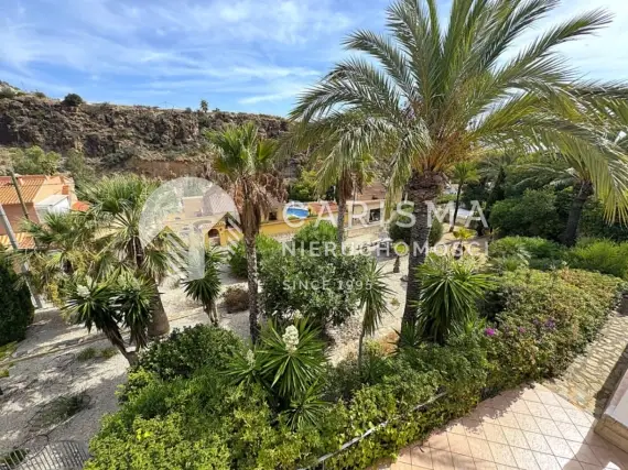 (23) Odnowiona willa z widokiem na Peñón de Ifach, prywatnym basenem i dużą działką – Calpe