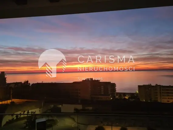 (7) Penthouse z prywatnym basenem i panoramicznymi widokami na morze, Fuengirola