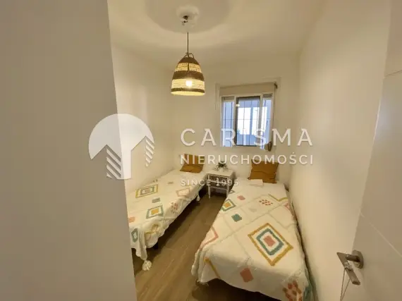 (9) Odnowiony bungalow w Playa Flamenca