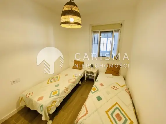 (37) Odnowiony bungalow w Playa Flamenca