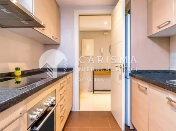 (14) Apartament narożny w Las Colinas Golf &amp; Country Club – 3 sypialnie, tarasy, baseny